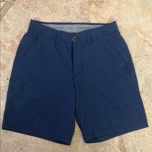 Under Armour shorts size 30